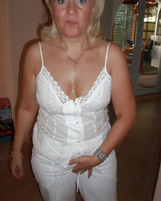 Eliane, 59 ans, plan cul à Villasavary