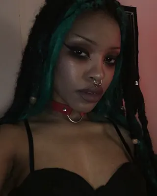 Mame, 26 ans, plan cul à Carcassonne